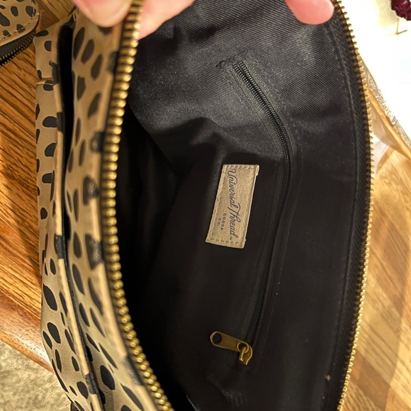 Leopard Print Crossbody Bag and Wallet - Picture 3 of 6